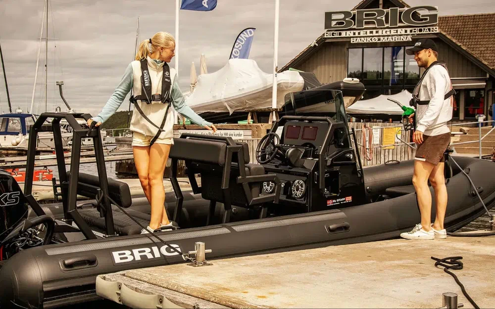 slider 13 Brig Navigator 20