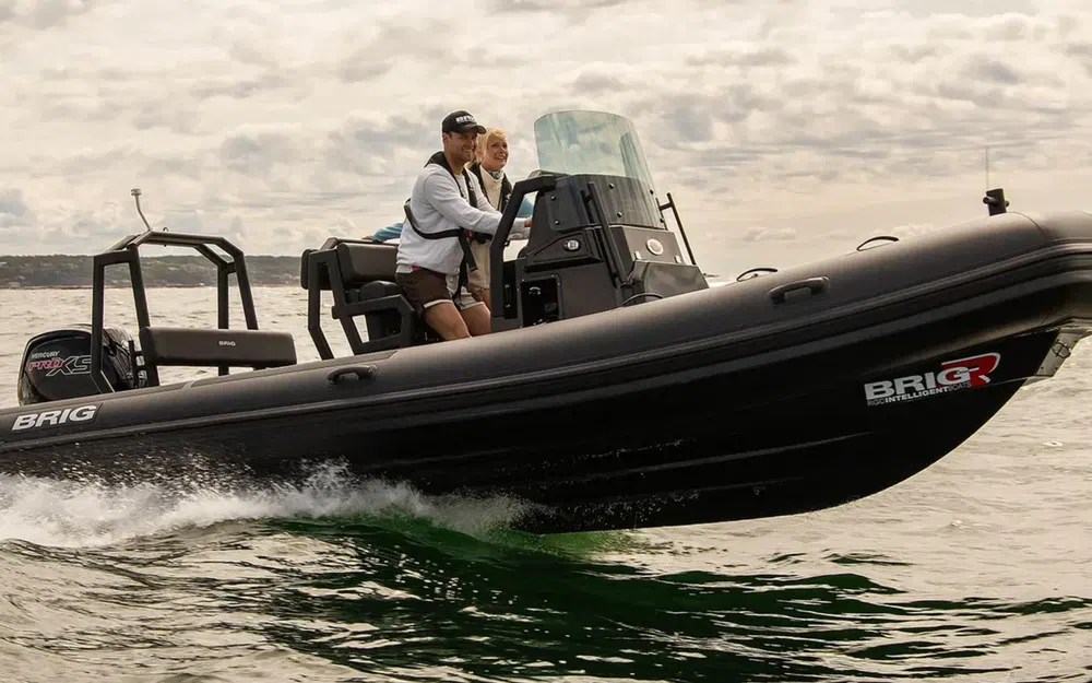 slider 15 Brig Navigator 20