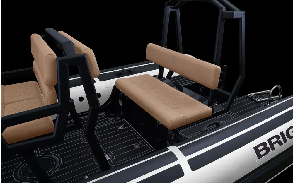 slider 2 Brig Navigator 20
