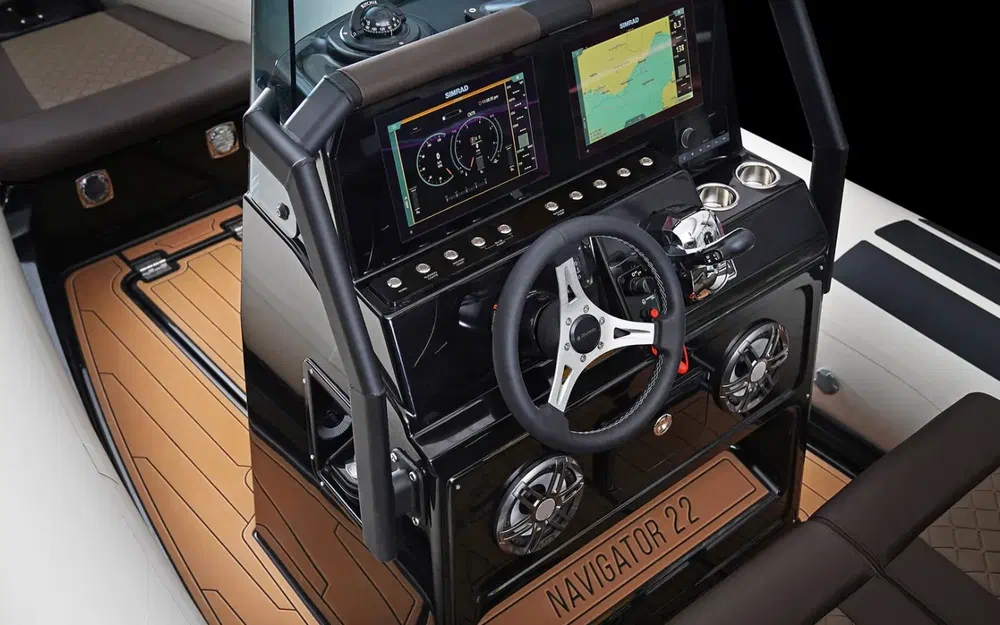 slider 2 Brig Navigator 22