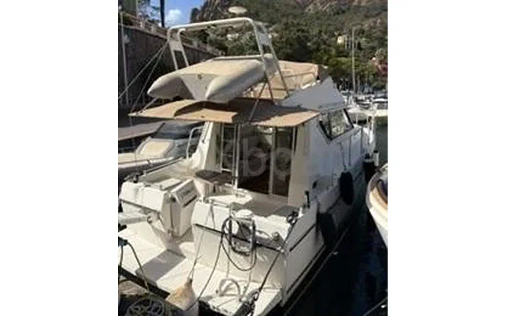 slider 0 Beneteau Antares 11.20 Fly