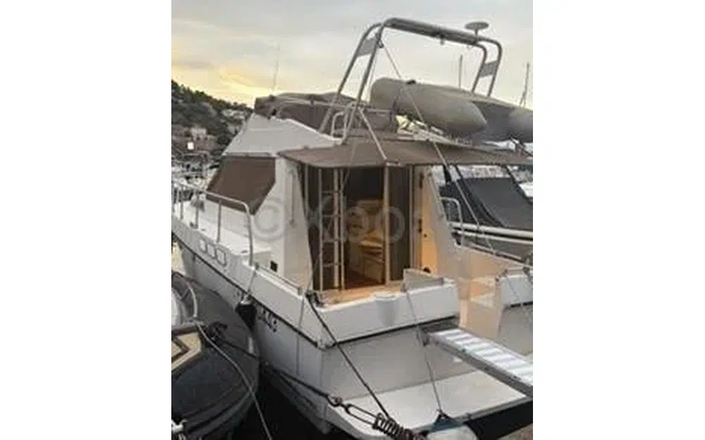 slider 1 Beneteau Antares 11.20 Fly
