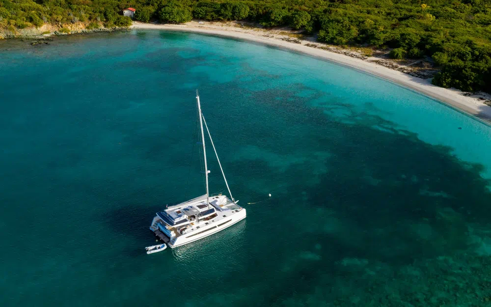 slider 4 Fountaine Pajot FP 51