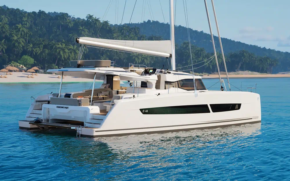slider 4 Fountaine Pajot FP 48
