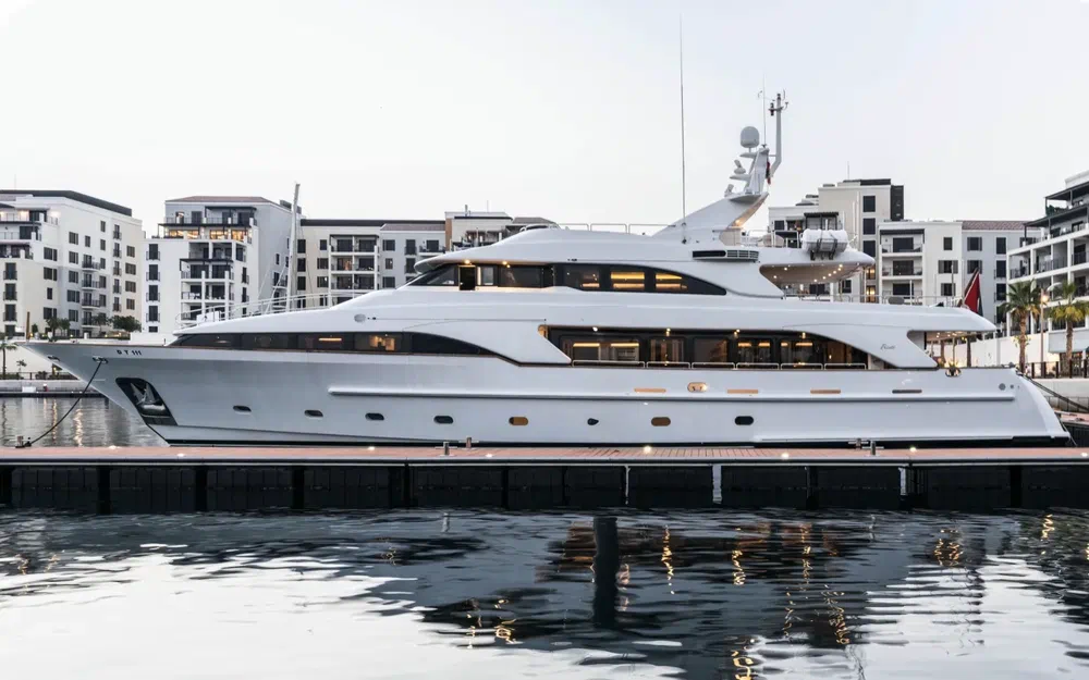 slider 0 Benetti Classic 115