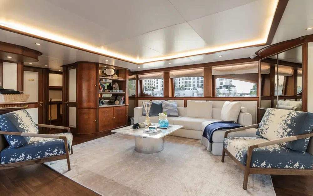 slider 18 Benetti Classic 115