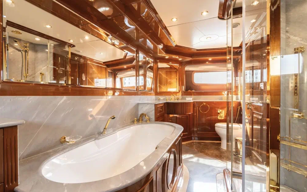 slider 24 Benetti Classic 115