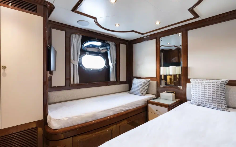 slider 30 Benetti Classic 115