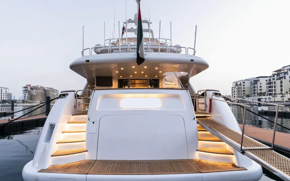 slider 3 Benetti Classic 115