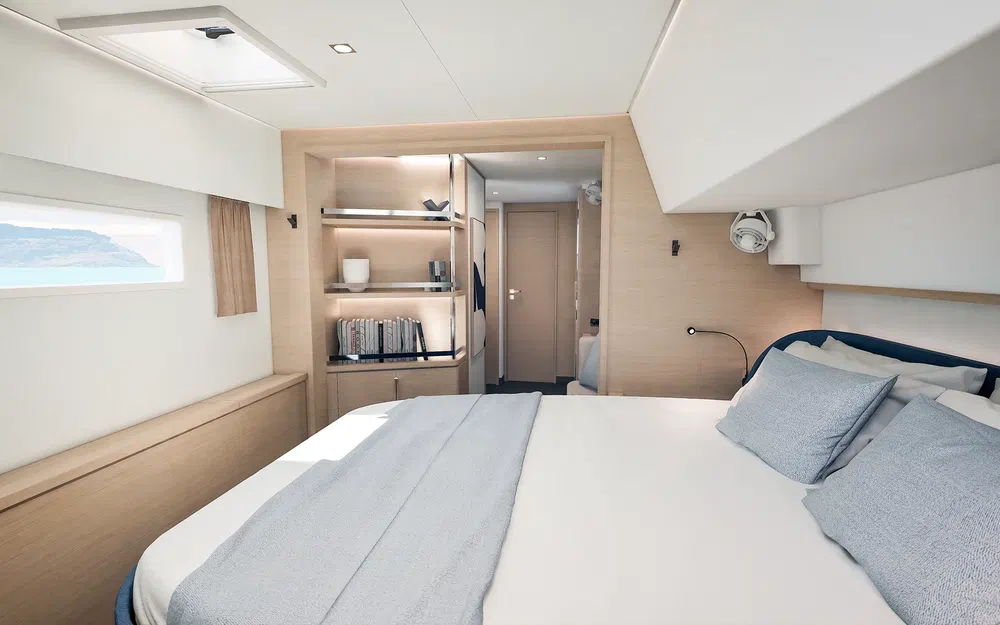 slider 45 Fountaine Pajot FP 55