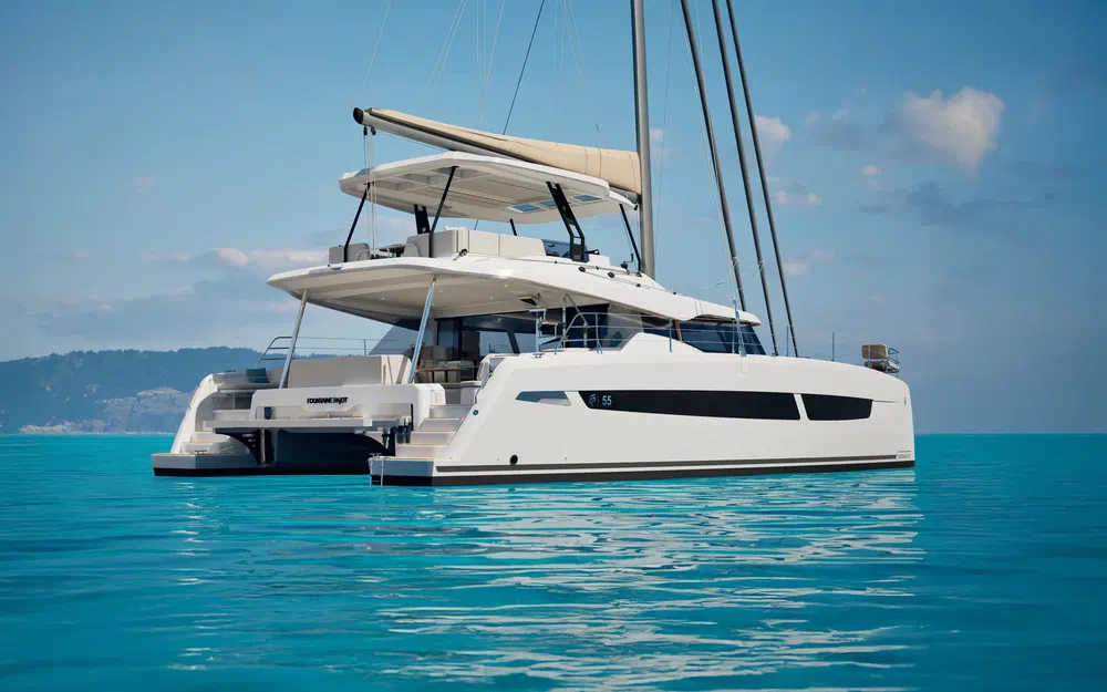 slider 6 Fountaine Pajot FP 55