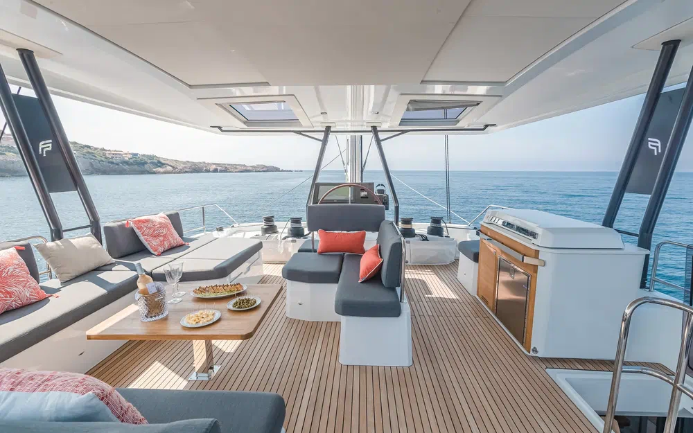 slider 25 Fountaine Pajot Samana 59