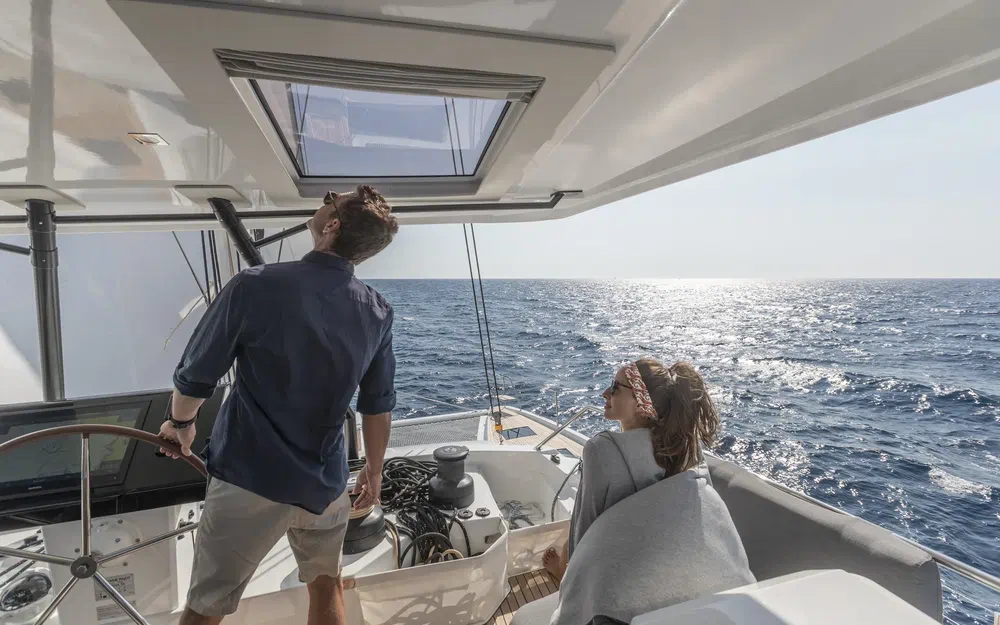 slider 38 Fountaine Pajot Samana 59