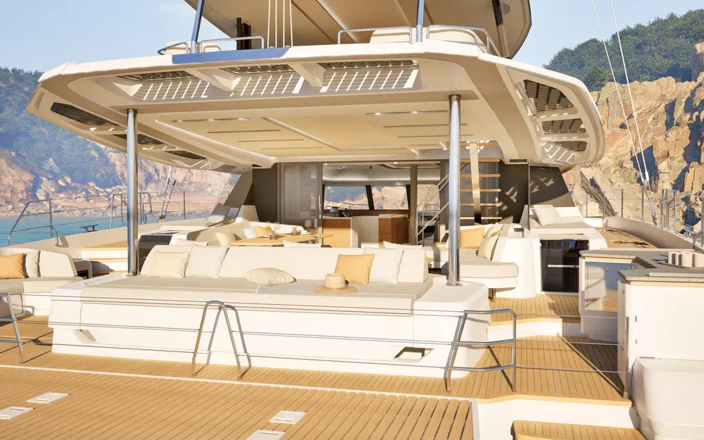 slider 15 Fountaine Pajot FPY 70S