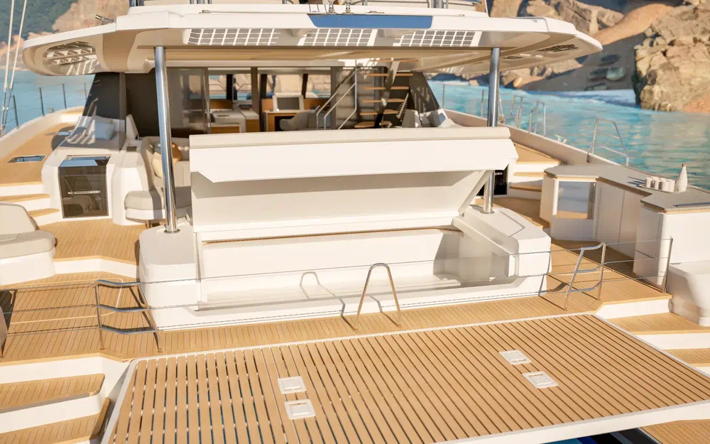 slider 17 Fountaine Pajot FPY 70S