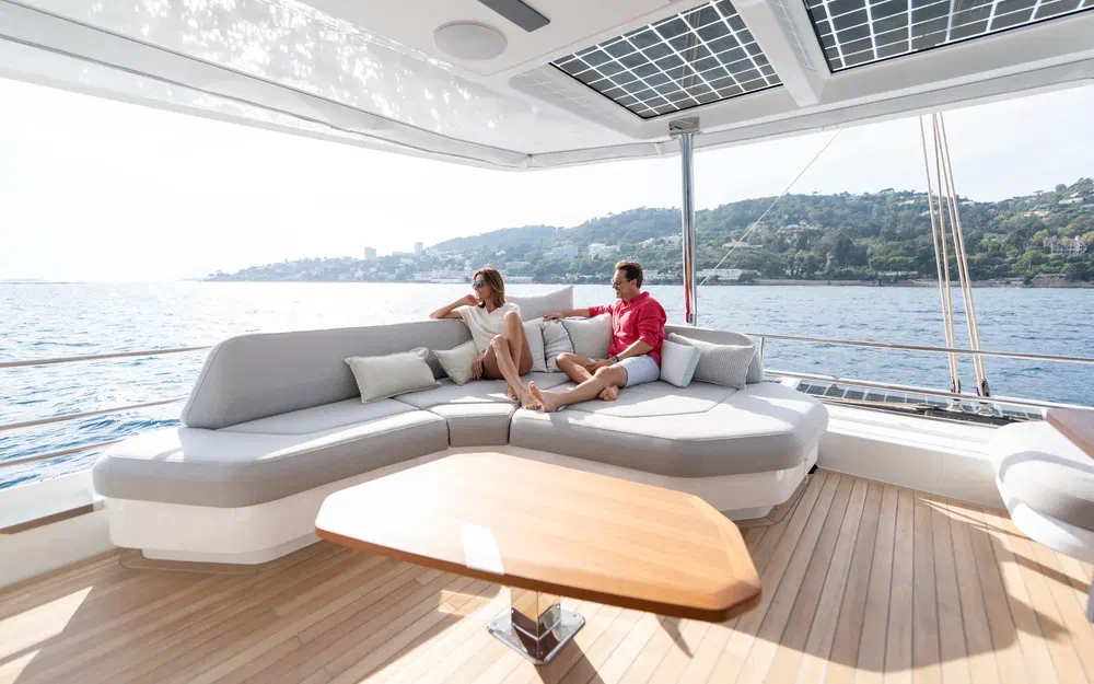 slider 48 Fountaine Pajot Thira 80