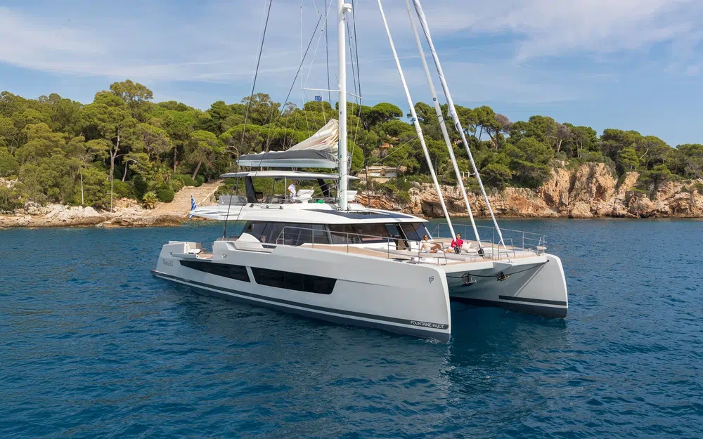 slider 6 Fountaine Pajot Thira 80