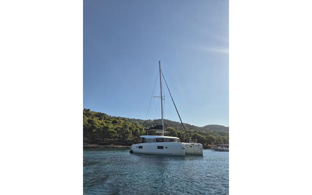 slider 15 Lagoon 42