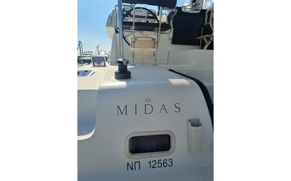 slider 37 Lagoon 42