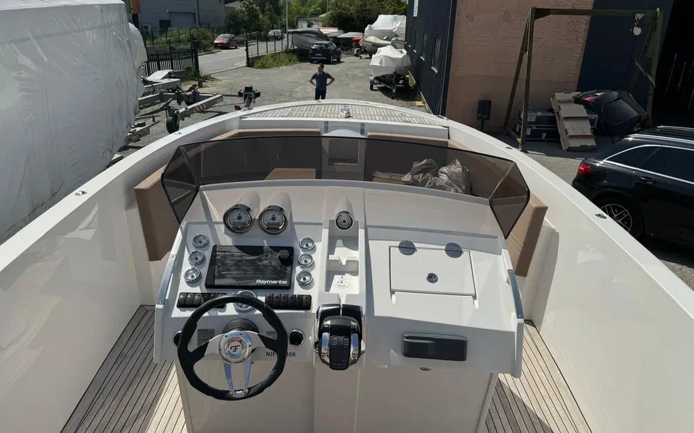 slider 10 Frauscher 1017 Lido