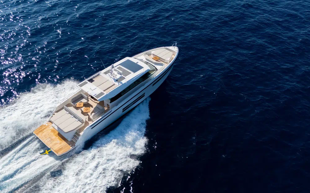 slider 14 Delta Powerboats 72