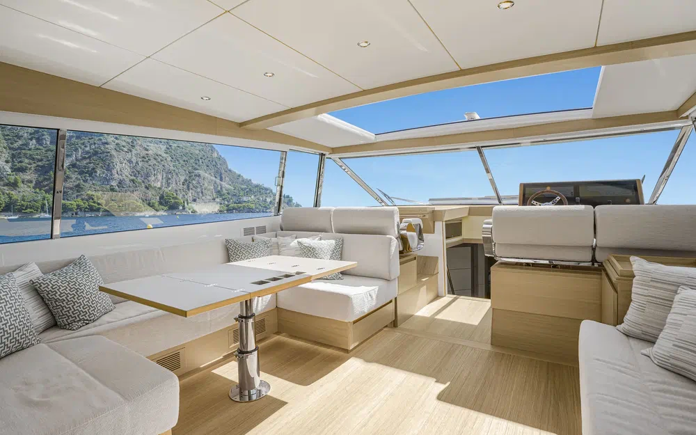 slider 32 Delta Powerboats 72