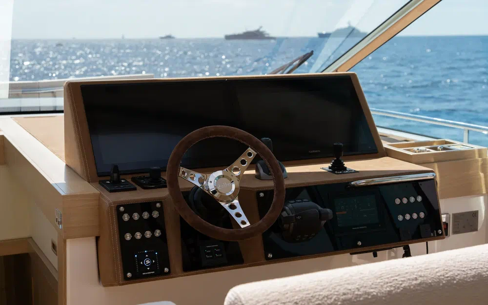 slider 53 Delta Powerboats 72