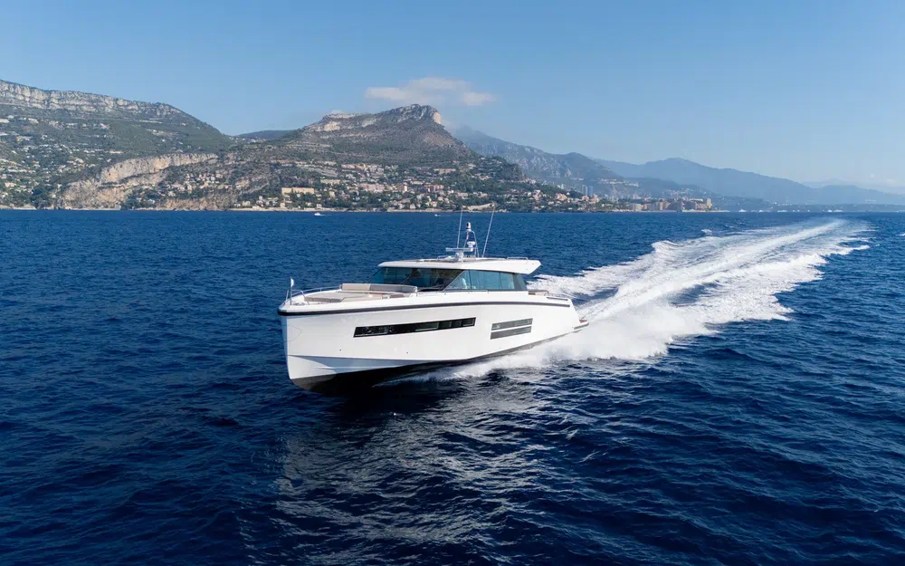 slider 8 Delta Powerboats 72