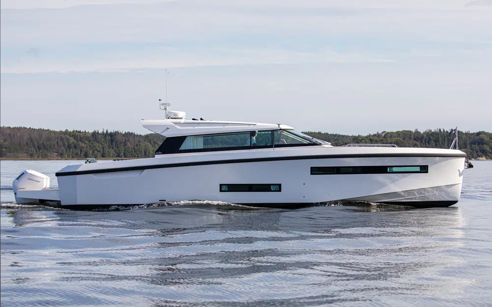 slider 20 Delta Powerboats 48 Coupe