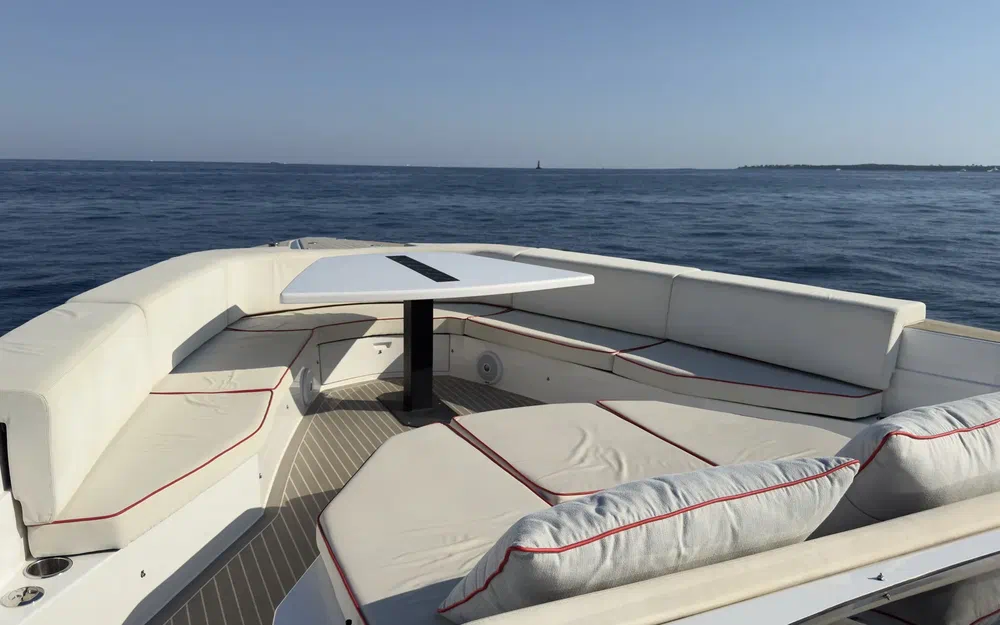 slider 12 Okean 55 Open