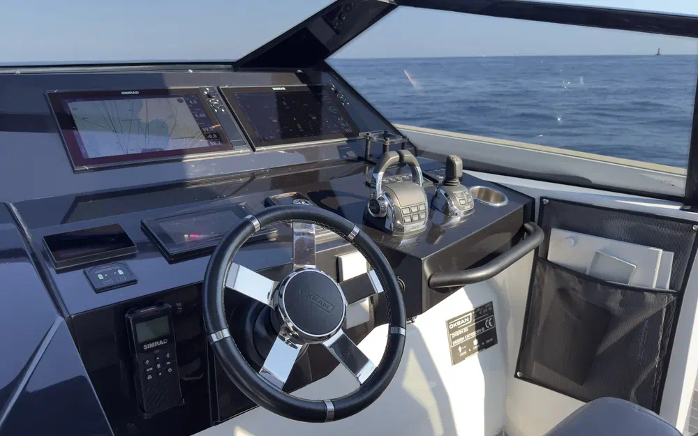 slider 26 Okean 55 Open