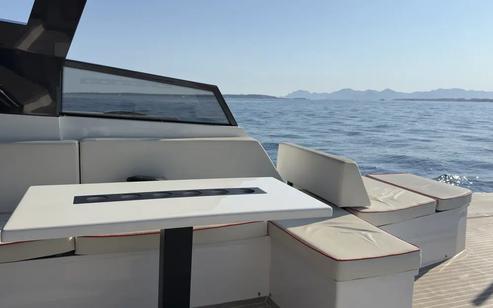 slider 29 Okean 55 Open