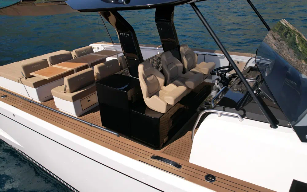 slider 6 Pardo Yachts Pardo 43