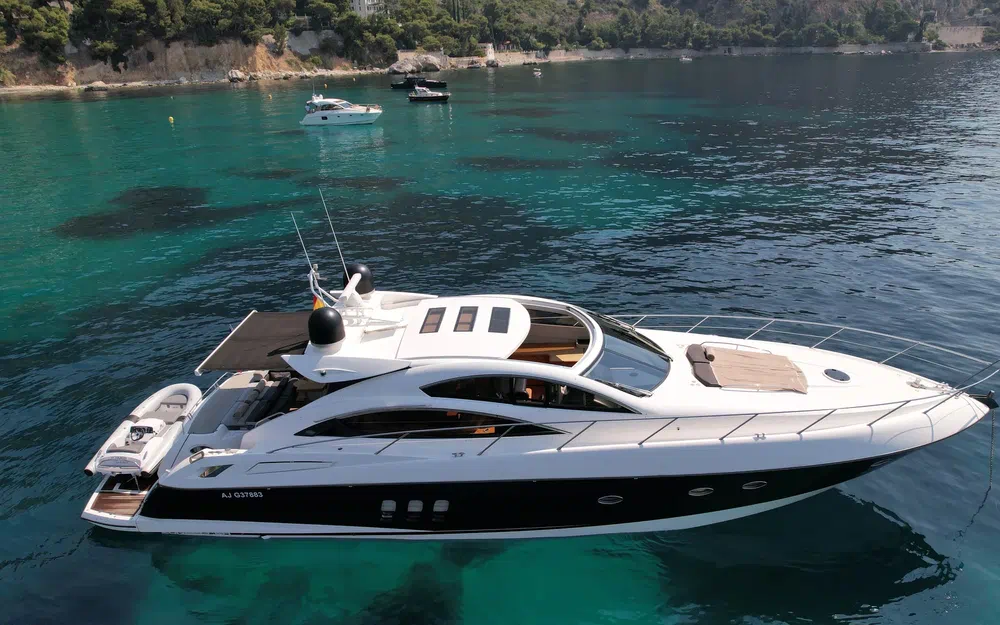 slider 6 Sunseeker Predator 62
