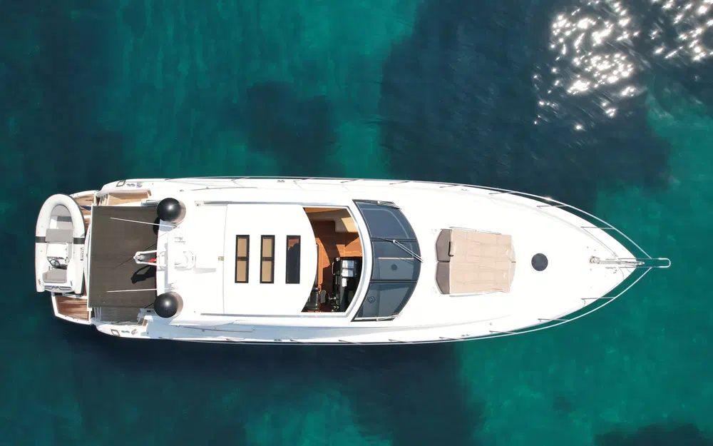 slider 7 Sunseeker Predator 62