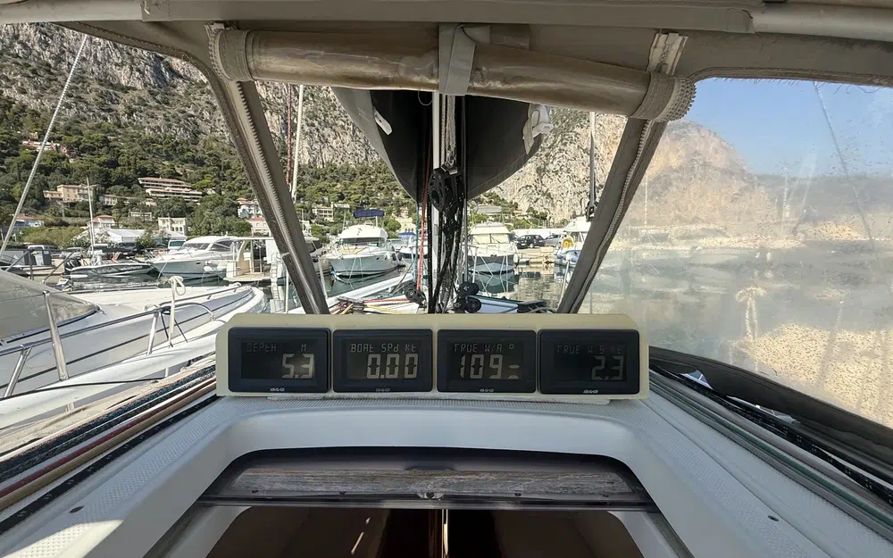 slider 9 Beneteau First 30 Jk