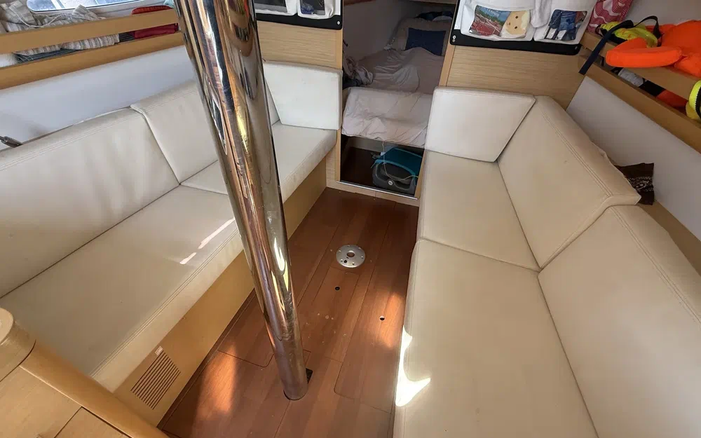 slider 15 Beneteau First 30 Jk