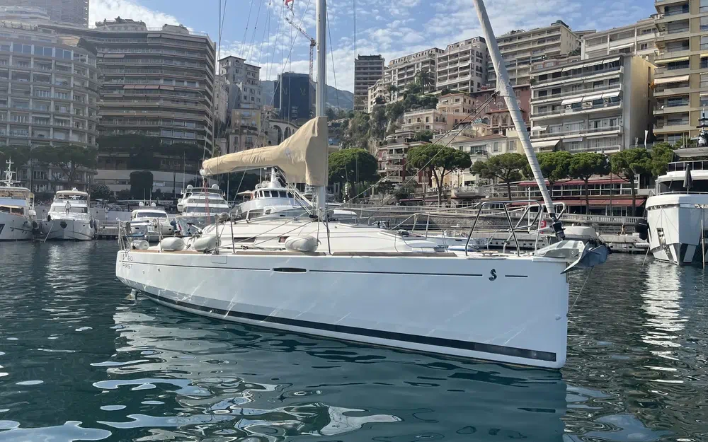 slider 9 Beneteau First 30 Jk