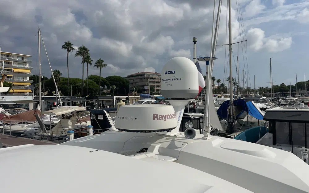 slider 7 Jeanneau Leader 36