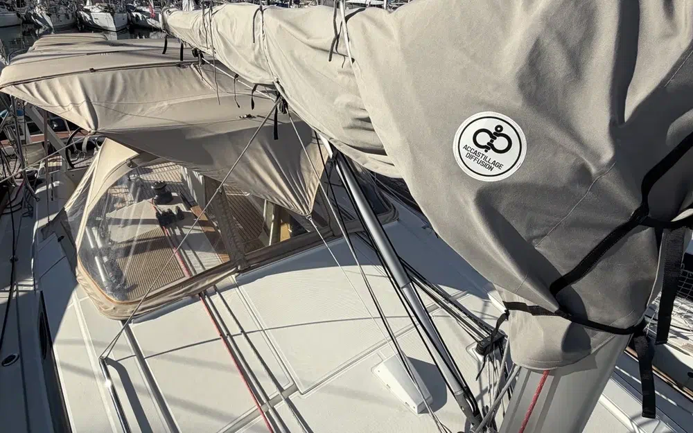 slider 14 Beneteau Oceanis 38.1