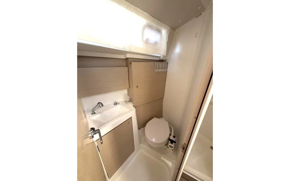 slider 38 Beneteau Oceanis 38.1