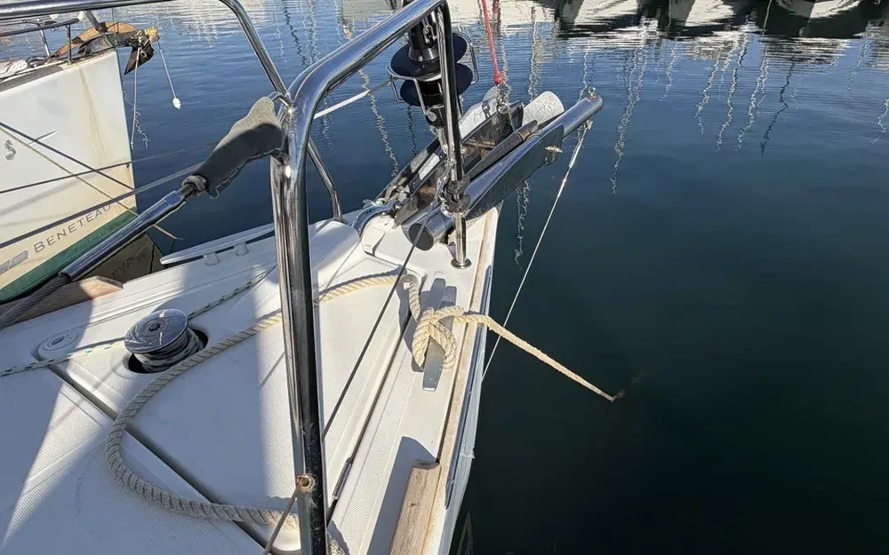 slider 60 Beneteau Oceanis 38.1