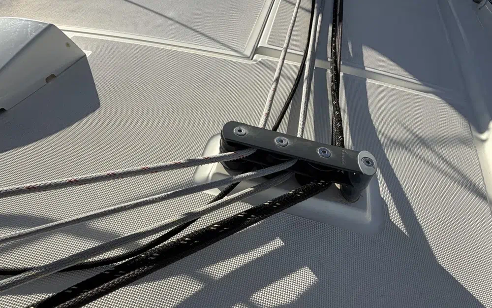 slider 69 Beneteau Oceanis 38.1