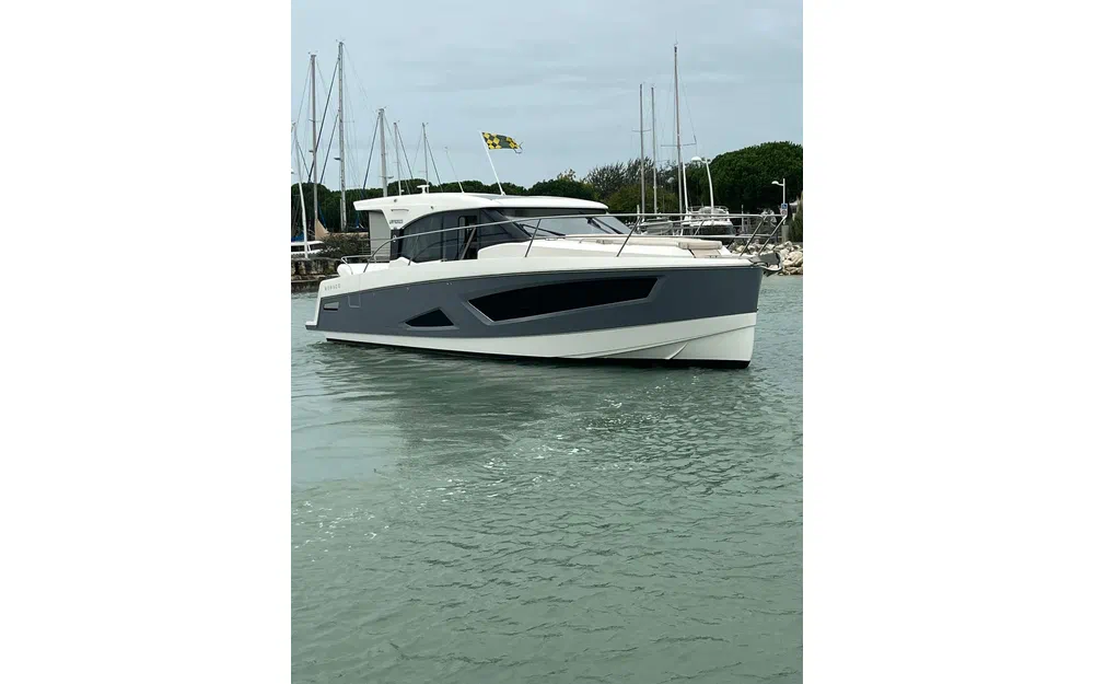 slider 6 Parker Monaco 110