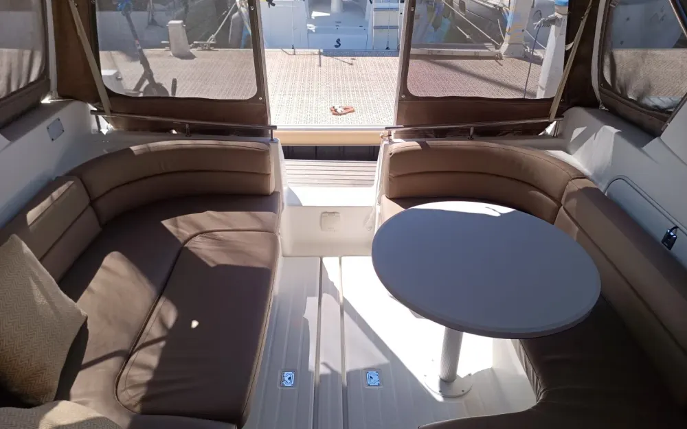 slider 12 Beneteau Flyer 11 GP