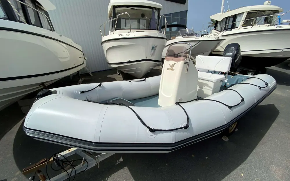 BombardExplorer 500