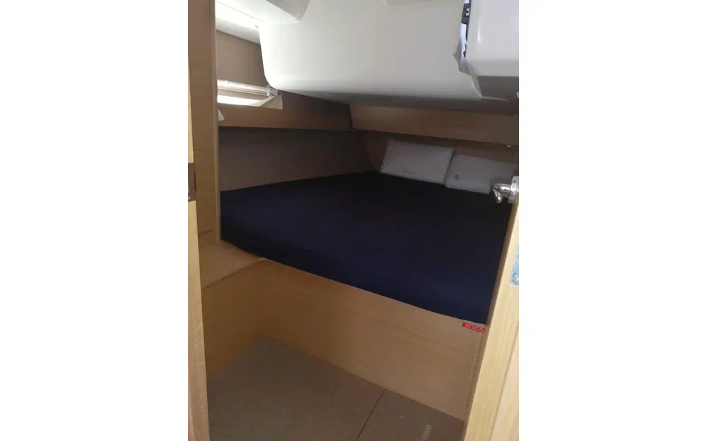 slider 9 Dufour 460 Grand Large