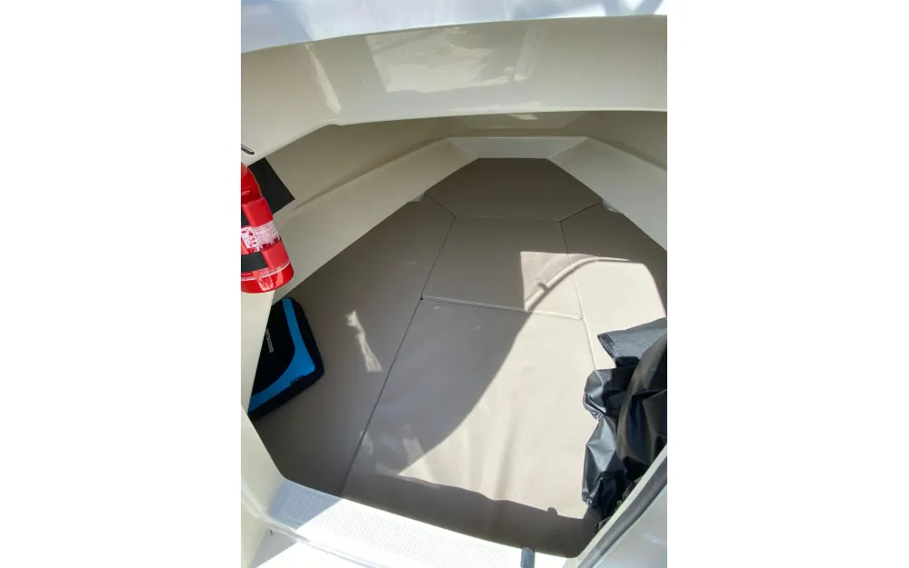 slider 10 Quicksilver Activ 675 Sundeck