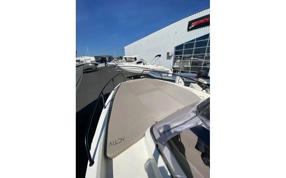 slider 5 Quicksilver Activ 675 Sundeck - null
