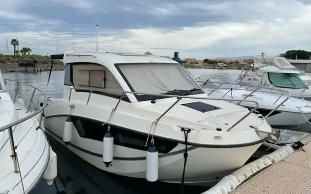 QuicksilverActiv 755 Weekend